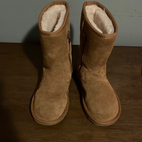 UGG Other - Ugg boots kids